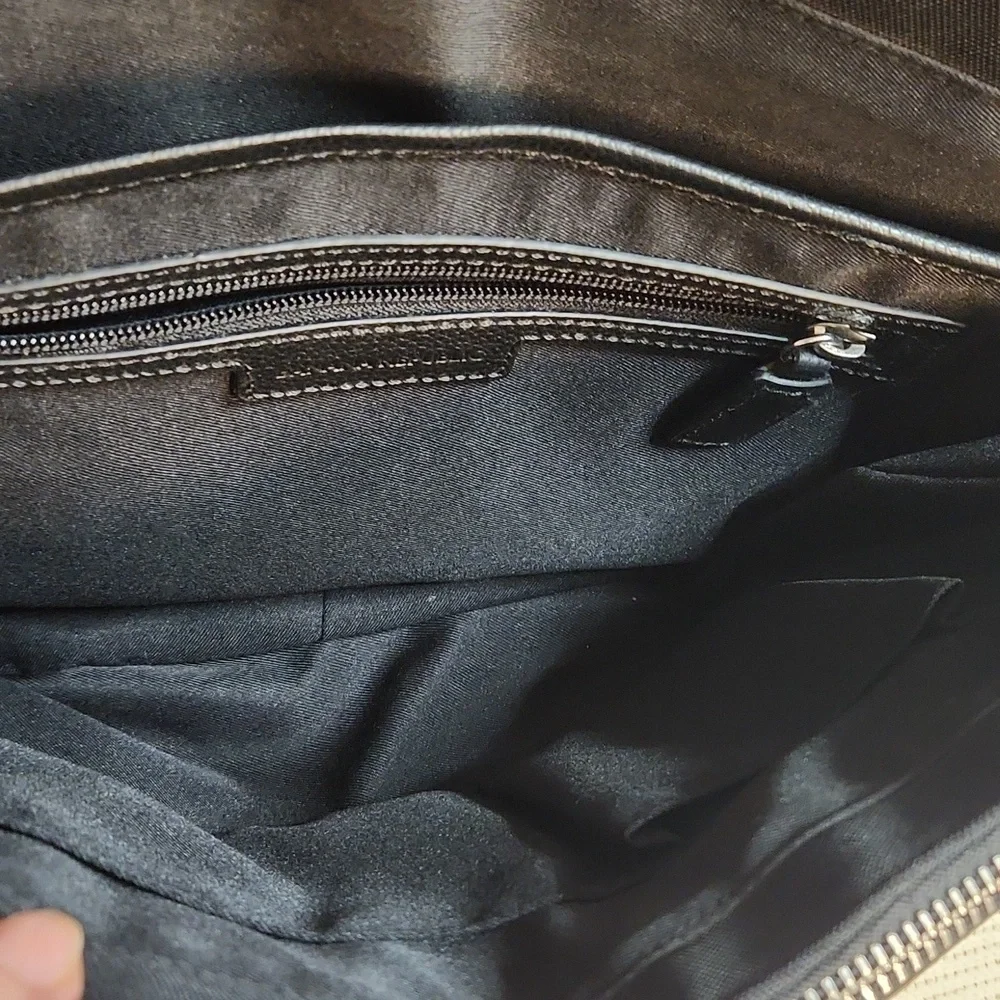 Banana Republic black canvas messenger laptop bag